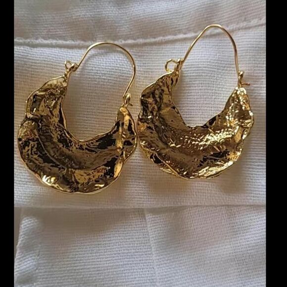 ⭐️African Hammered Earrings⭐️ - Picture 2 of 13